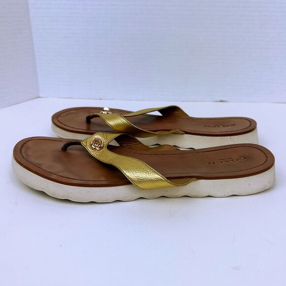 Coach Shelly Metallic Gold Leather Turnlock Flip Flops Thong Sandals Shoes 8.5 - Picture 4 of 10